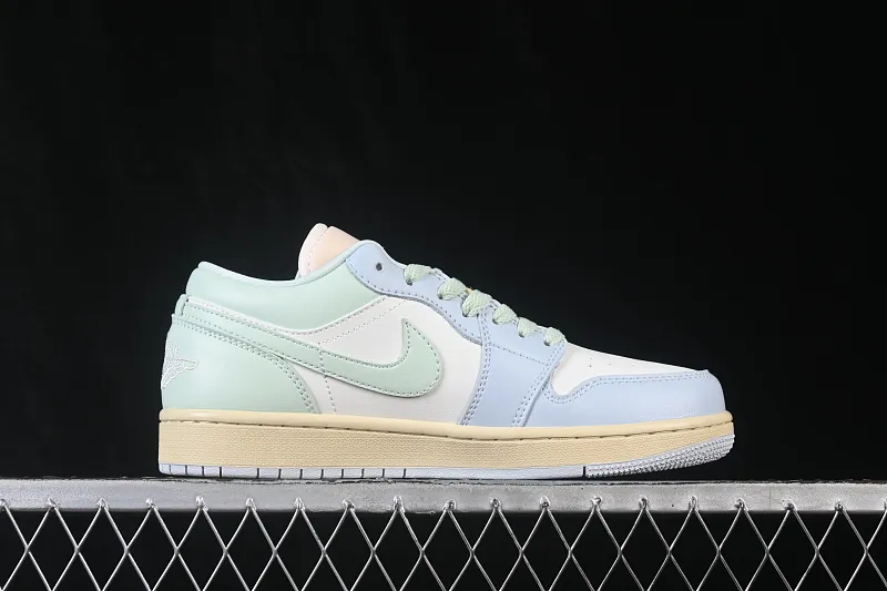 All categories Air Jordan Jordan series basketball shoes Air Jordan 1 Low Air Jordan 1 Low AJ1 Joe 1 light blue color matching low-top cultural casual sneakers DC0774-108
